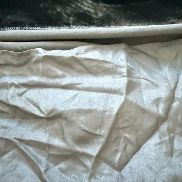 NWT!!! Brooks Brothers long velvet black dress size 8 US Retail 498$ - Picture 7 of 8